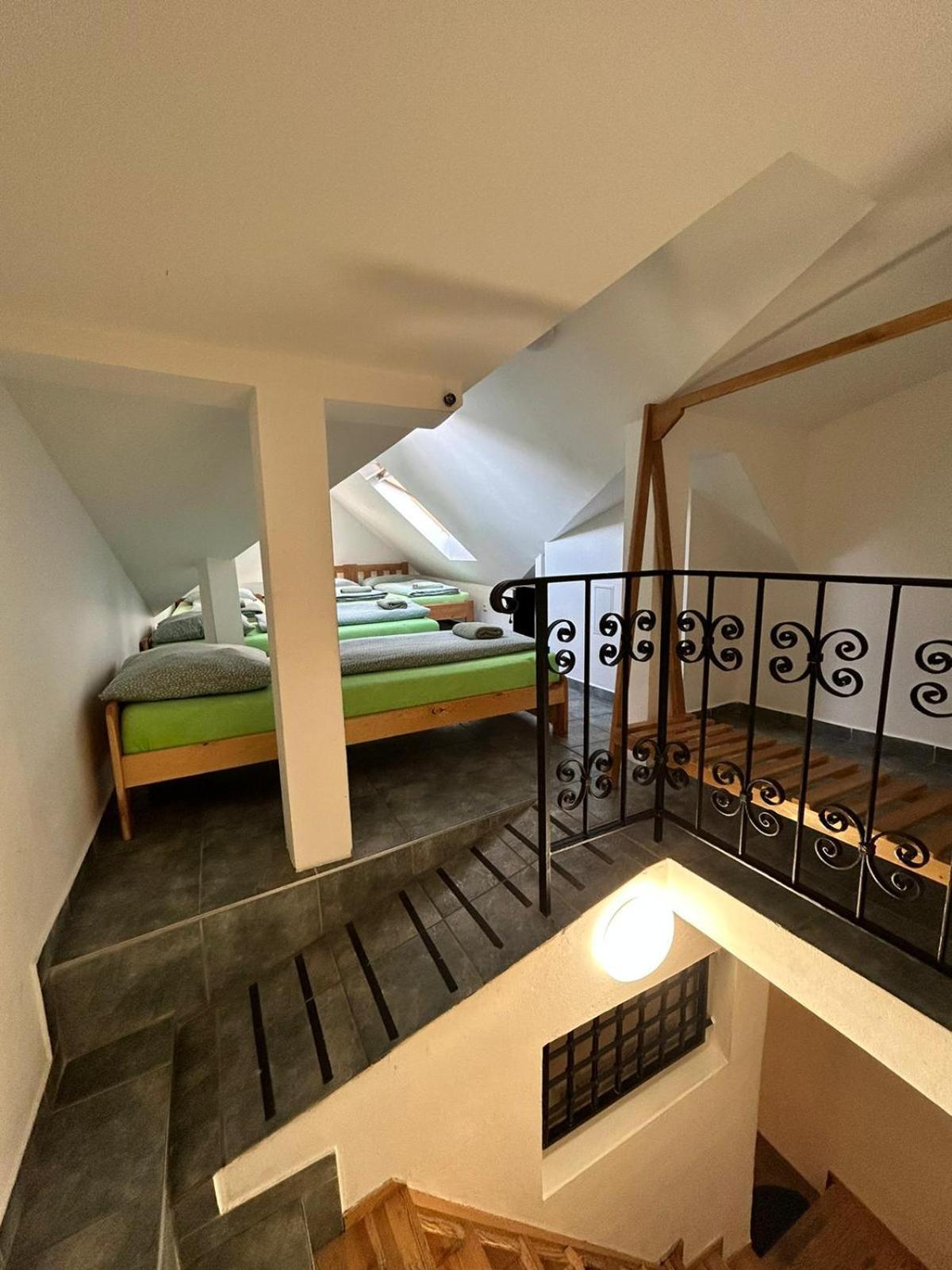 Appartamento Zmrzlinovy Domecek Mikulov Esterno foto