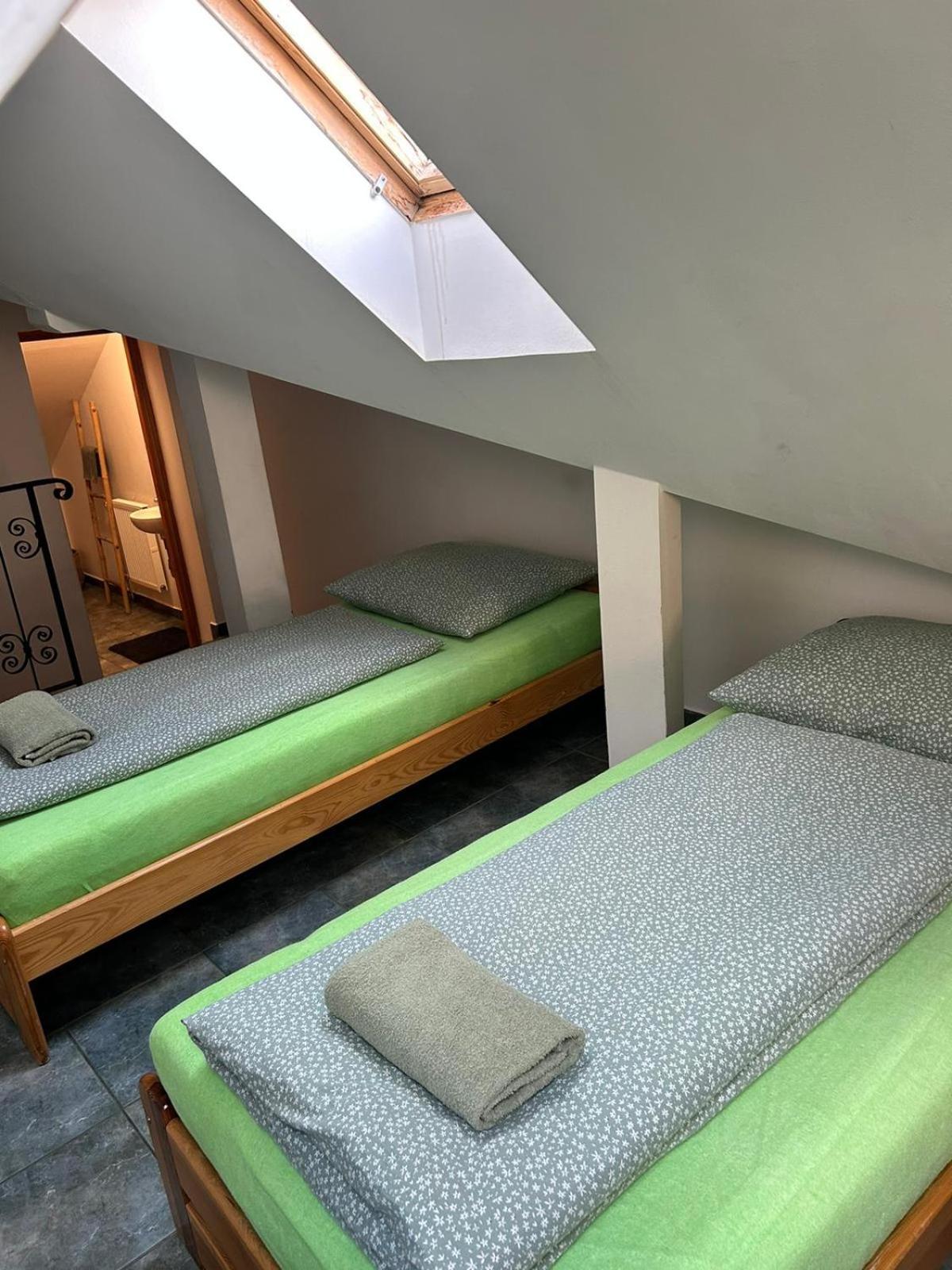 Appartamento Zmrzlinovy Domecek Mikulov Esterno foto